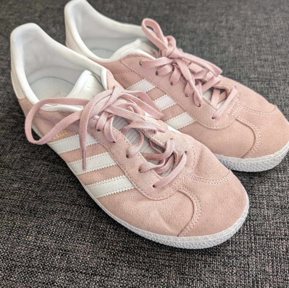 Adidas Pink Gazelle
